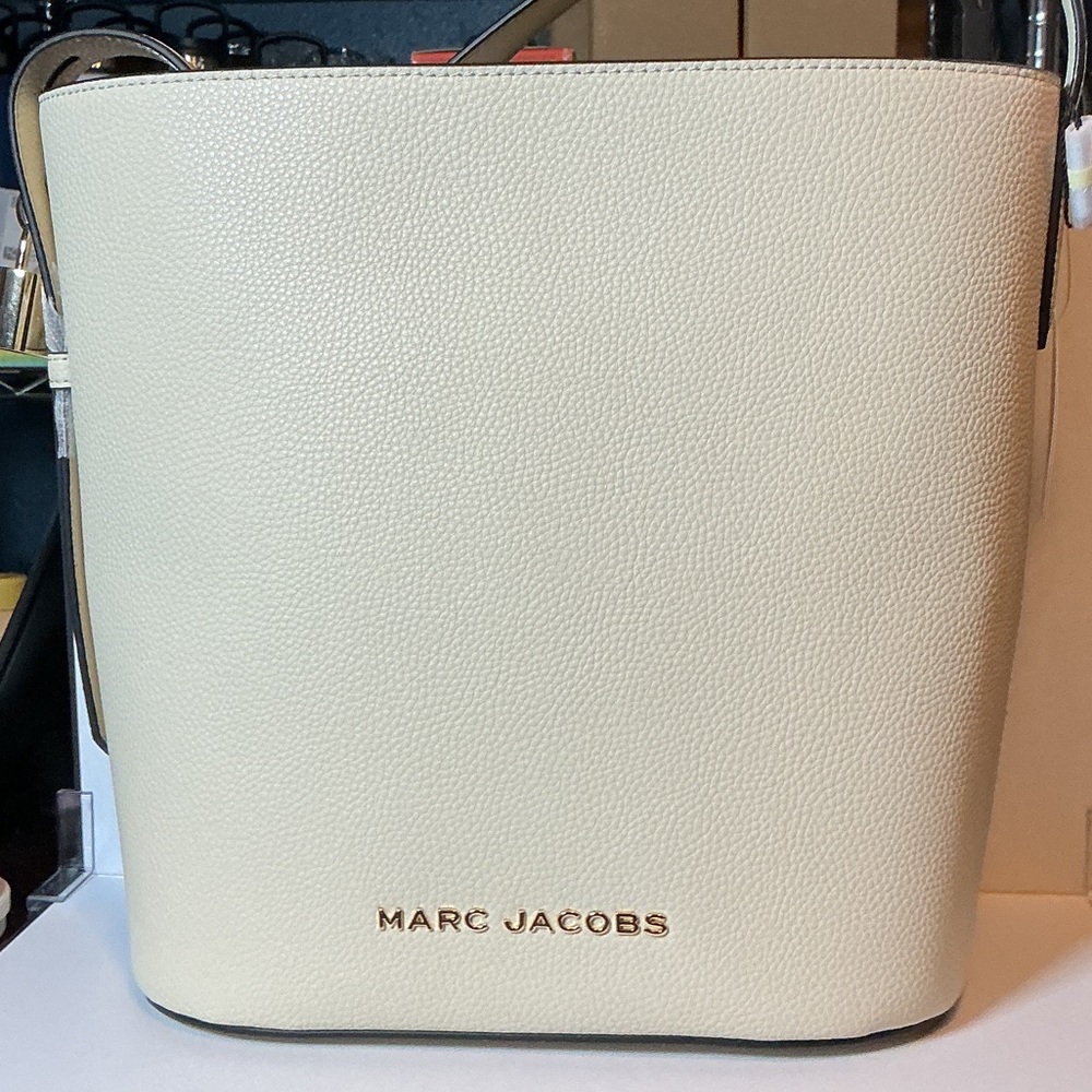 Marc Jacobs Large Bucket Bag